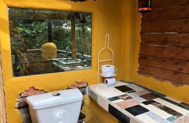 Natural Bliss, Casa Rural con Bosque, near restaurants groceries & public transp