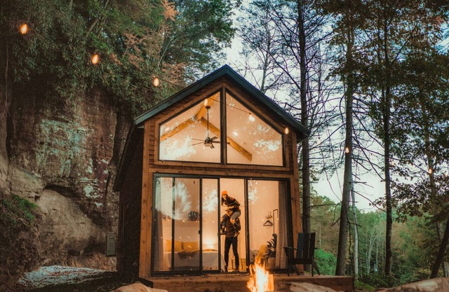 The Taoist - Cliffs, Fire Pit, 5min to Gorge, Deck