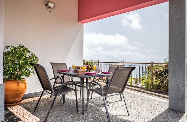Nature Holiday Villa - Vues magnifiques sur la mer et la montagne