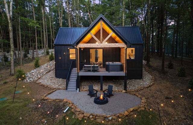 Nature's Loft | Stylish Cabin | Brand New