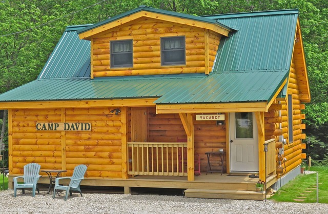 Camp David: Heart of the Wht. Mtns. N. Lincoln NH. Clean & Well Maintained