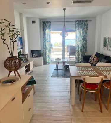 Nea Peramos Apartment SeaFront