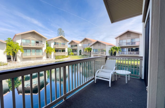 Near Beach! Shared Pool and Tennis Court- Our House at the Beach C-121