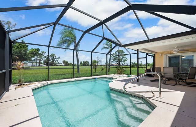 Near beaches! 2100 square foot heated pool home on the Golf Course!