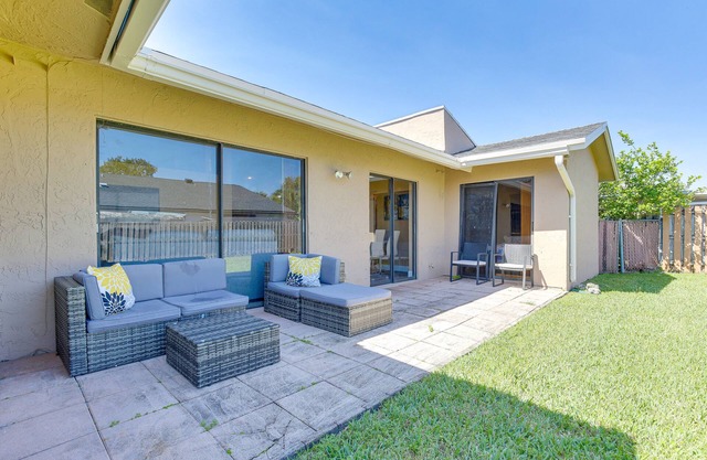 Near Beaches: Pet-Friendly Sunrise Escape w/ Patio