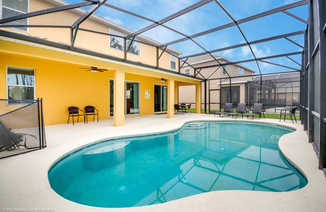 Près de Disney 6 chambres / 4. 5 salles de bain piscine privée villa