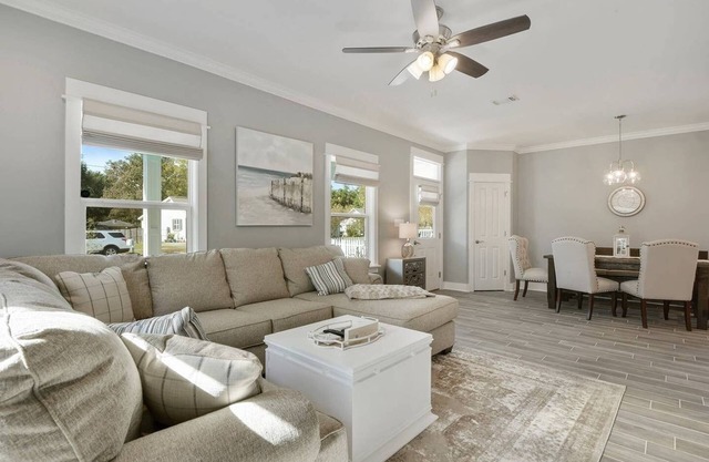 ** TOUT NOUVEAU ** Chic Beach Cottage Retreat
