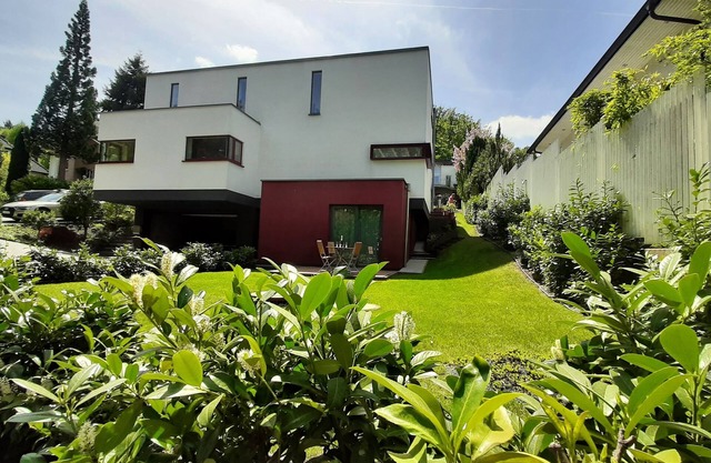 Près de Francfort a. M. 50 m² appartement entièrement équipé avec terrasse