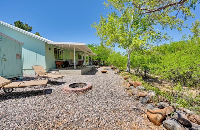 Riverfront Camp Verde Retreat w/ Game Room