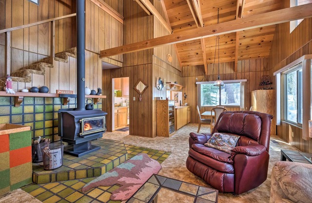 NOUVEAU! Bear Valley Cabin - Ski to XC Trails!