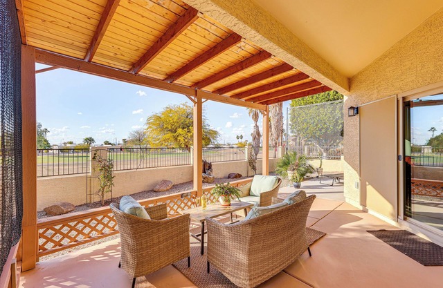 Near Lakes & Trails: Mesa Home w/ Golf Course View