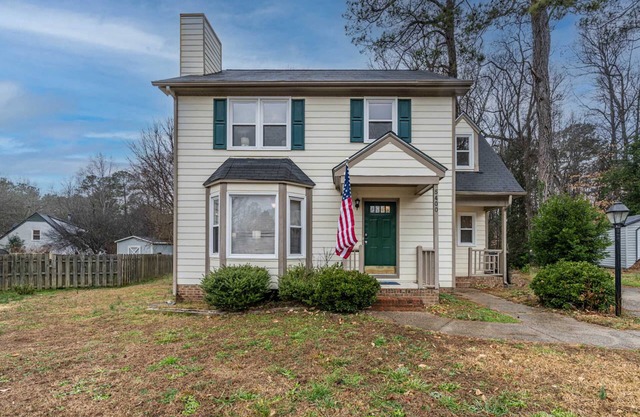 Near Parks, Trails, & Downtown! Raleigh Retreat