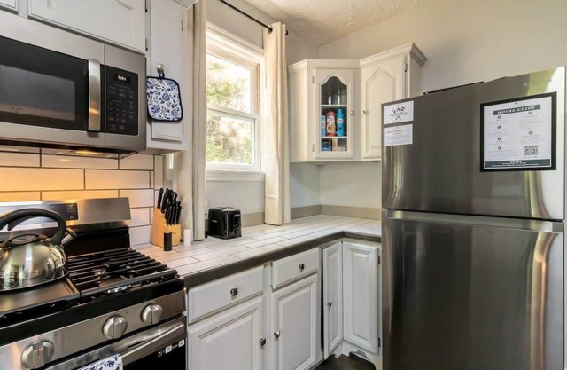 Pool - Near Riverwalk & Downtown- Briarwood Beauty
