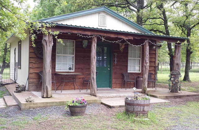 Flyin D 'Bunkhouse près des chutes Turner, du lac Arbuckle et du parc national Chickasaw