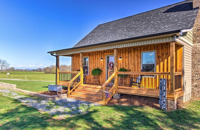 Near Wineries & Hiking: Lawndale Home w/ Fire Pit!