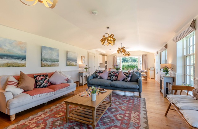 Need's Farm Stables - Quatre Chambres Maison, Couchages 8