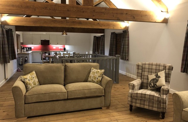 Conversion de la spacieuse grange à trois chambres Nellies Shed avec bain à remous