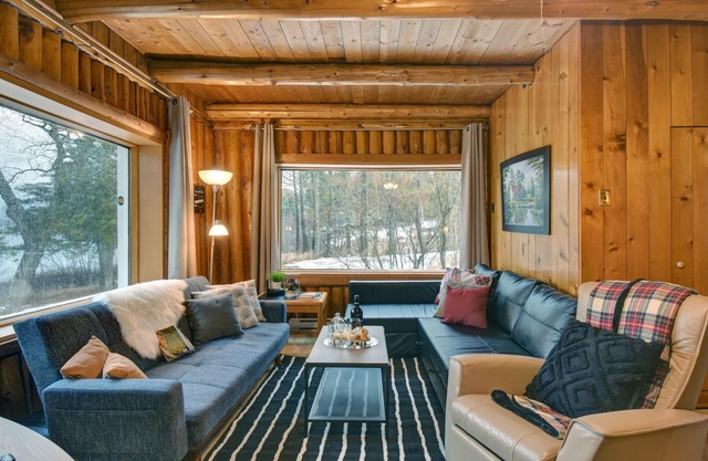 Neslosn chalet à bios rond avec bain tourbillon