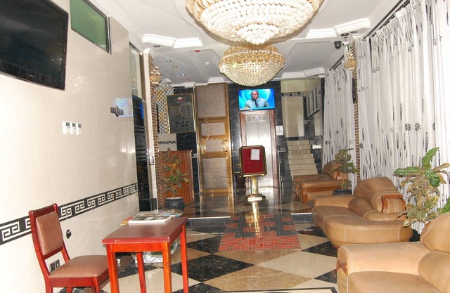 Nemax Royal Hotel