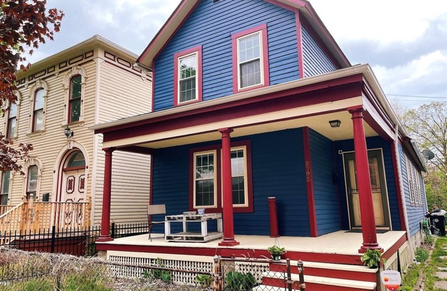 NEST ON VESTRY- Huge Modern UNBEATABLE Proximity