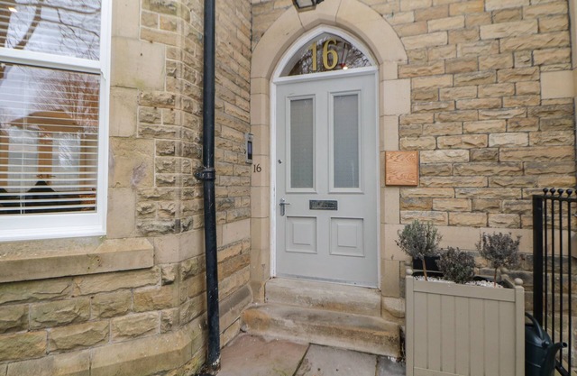 Netherdale Penthouse