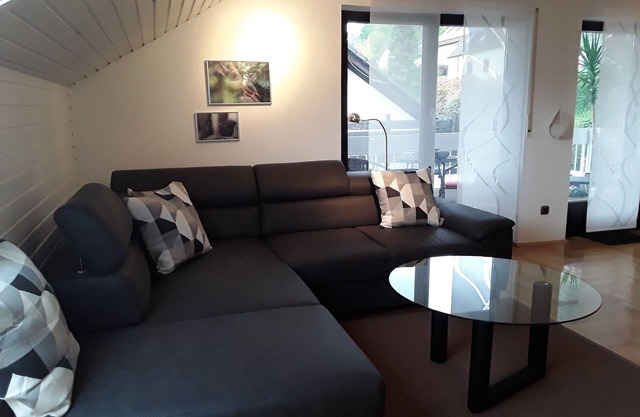 Appartement récemment meublé avec local à vélos