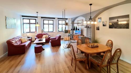 NEU: Großzügige Citywohnung mit XXL Dachterrasse!