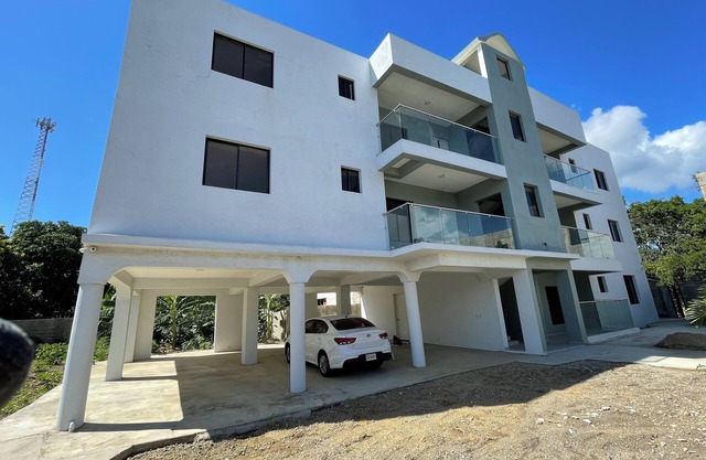 New 2-bedroom apartment in enchanting Bisono with WiFi, AC, pool close to all