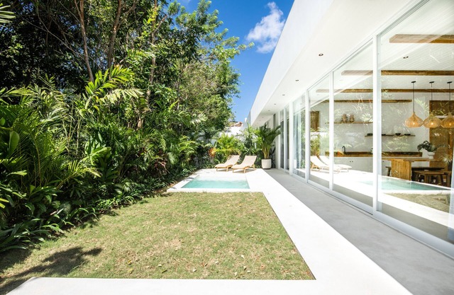 Modern 2BR Villa, 4min to Bingin's Coastal Charm