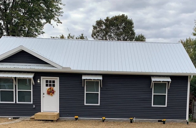 New 3-bedroom stylish house centrally located in Elizabethtown.
