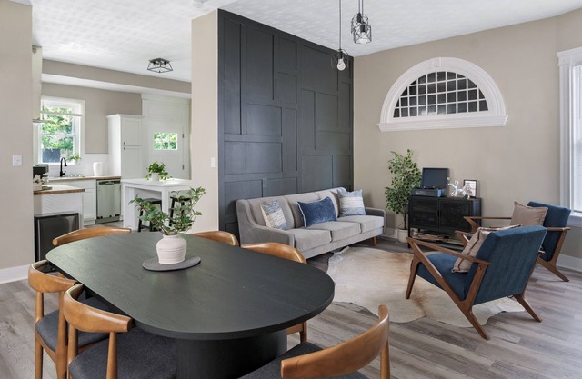 NEW! 3-Story Gem, 6BR In the heart of Cincinnati!