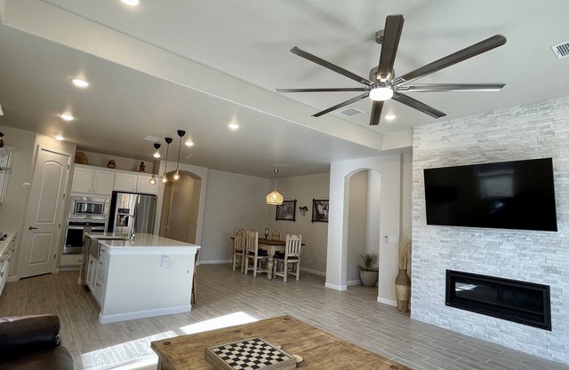 NEW! 4 Bedroom Upgraded Home w/Open Concept and Lots of Amenities!
