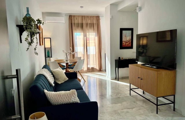 New and renovated penthouse in Sanlucar, with terrace, solarium and private parking!