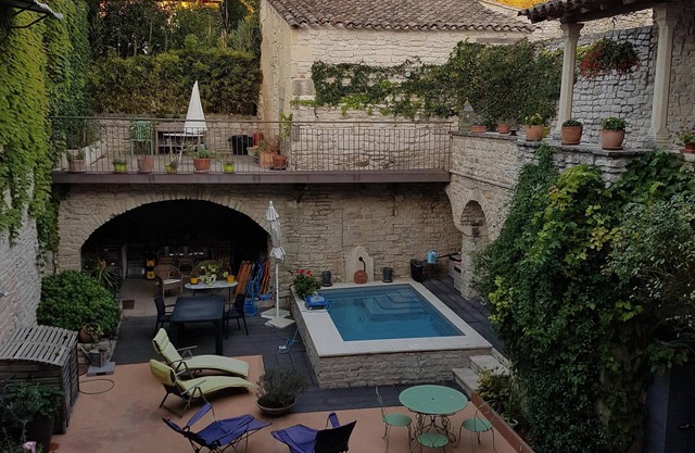 Appartement neuf 120 m² dans demeure XVII ème siècle