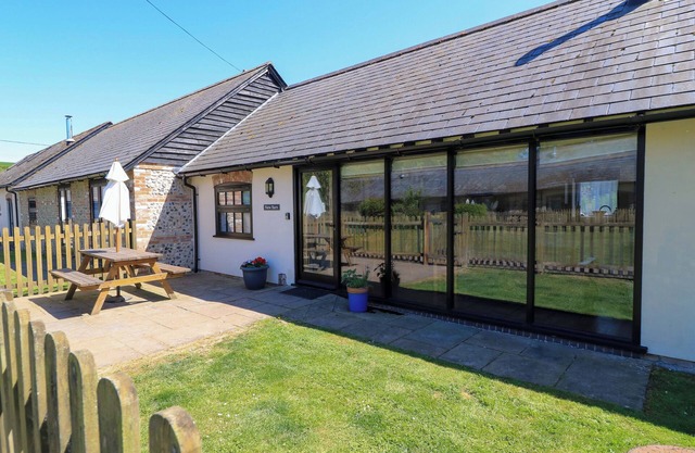 Nouvelle grange, WINTERBORNE STICKLAND