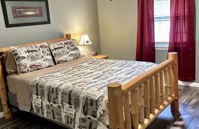New! Beautifully updated private home near White River and Bull Shoals