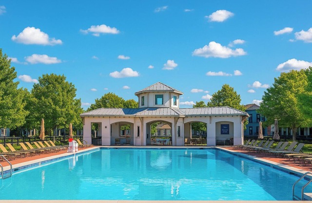 Pet-Friendly, Golf, Downtown, Shops, Pool, Horse Local Dining, Fully Loaded