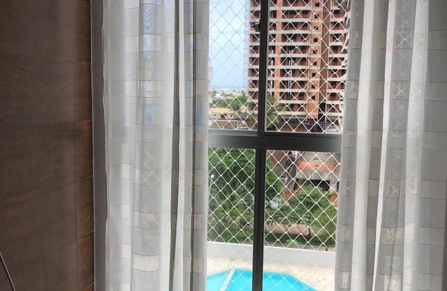 Nouvel appartement, Guaruja, Cove. Cond. Fermé avec piscine pour 6 personnes.