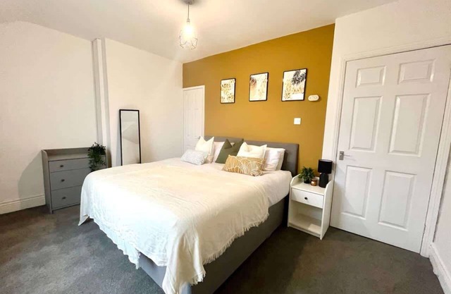 2Bed House-10min drive to Durham