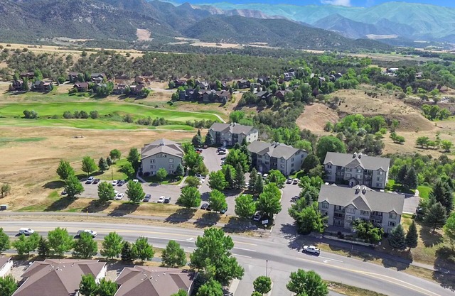 Cozy Mountain Sanctuary with Spa Amenities-15 Min to Hot Springs!