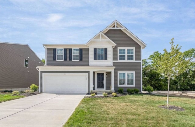 NEW Cheerful 5 bedroom home in quiet suburban area.
