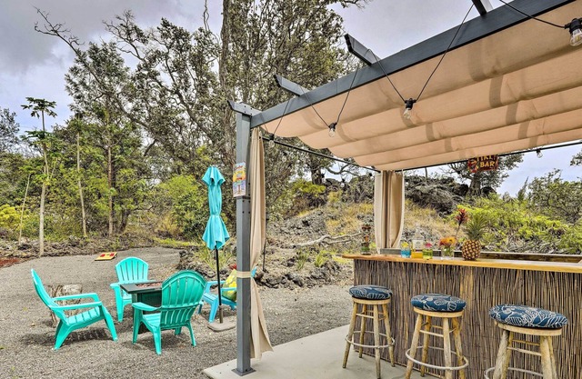 NEW! Colorful Big Island Getaway on 3 Acres!
