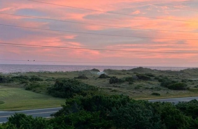 New Construction! Short walk to beach AND sound!