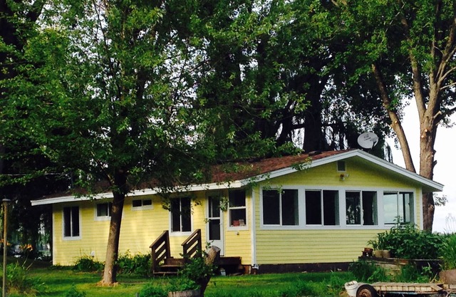 Nouveau chalet sur le magnifique lac East Rush - à seulement une heure de Twin Cities!