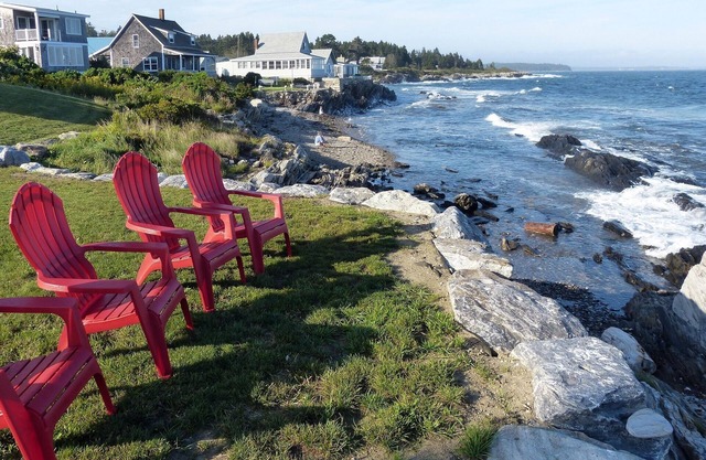 Nouveau chalet parfait pour un séjour paisible et calme sur l'océan avec plage