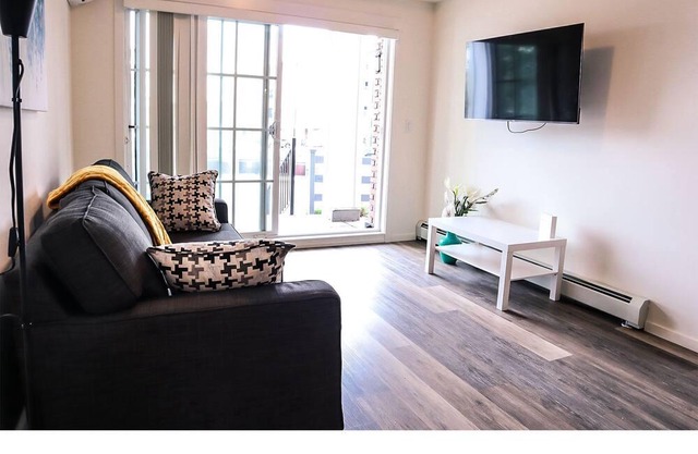 New cozy condo with air-condition and free parking in a homely environment.