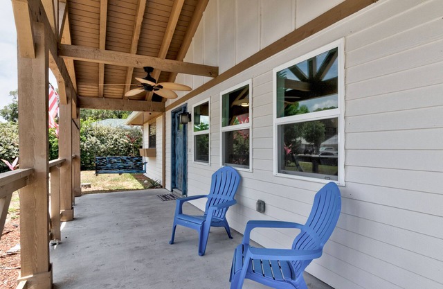 NEW! Cozy Sebastian Home - Only 15 min from Beach!