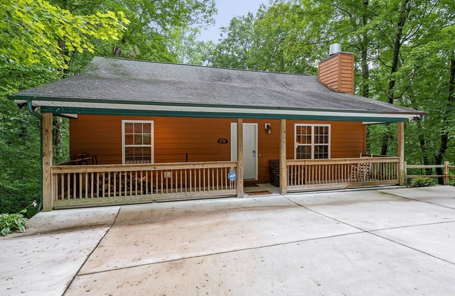 NEW! Deer Lake Lodge Near Center Hill Lake
