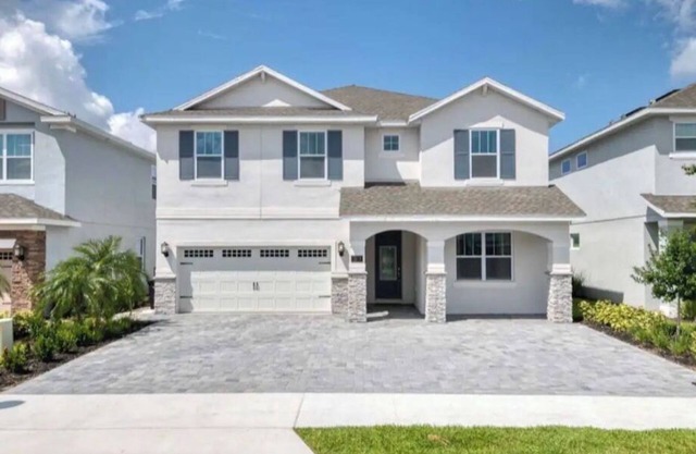 New Designer Themed 8BR vacation home.