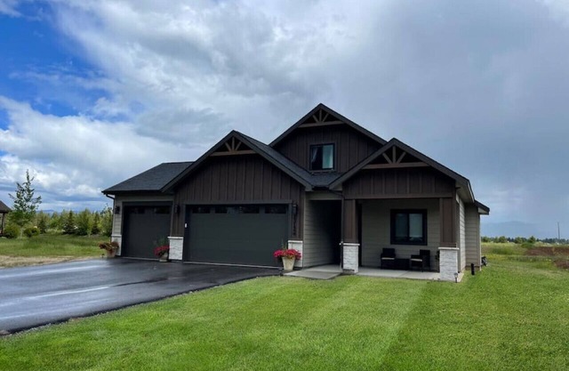 New Donnelly Cabin w/ Hot Tub, Near Lake Cascade!